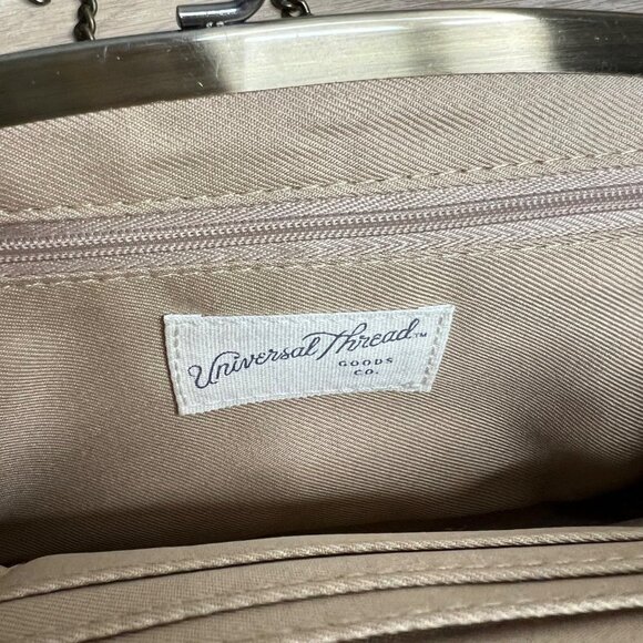 Universal Thread Polka Dot Clasp Closure Chain Crossbody Bag w/ Interior Pockets - Picture 2 of 5